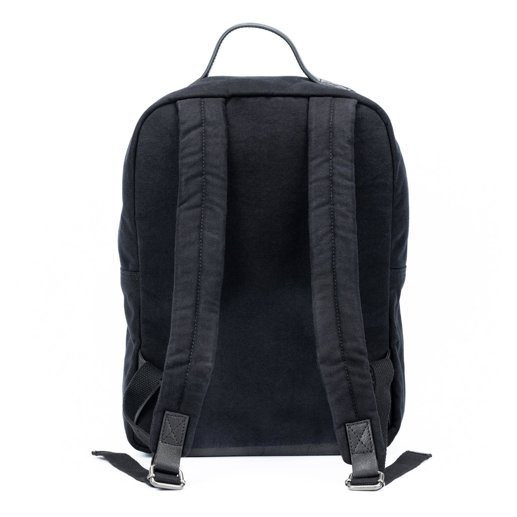 K0023AB | Canvas/Vera Leather Notebook Backpack, full grain, flyaway - Black Color. Nickel Antique accessories, Zipper closure. Dimensions: 29 x 40 x15 cm. Packaging: Tnt bag